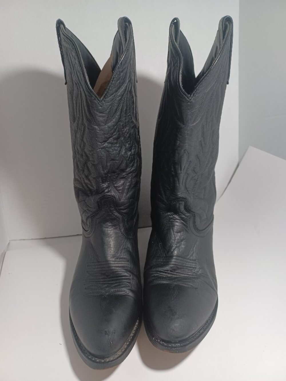 LAREDO MEN'S BLACK LEATHER COWBOY BOOTS SIZE 11 D